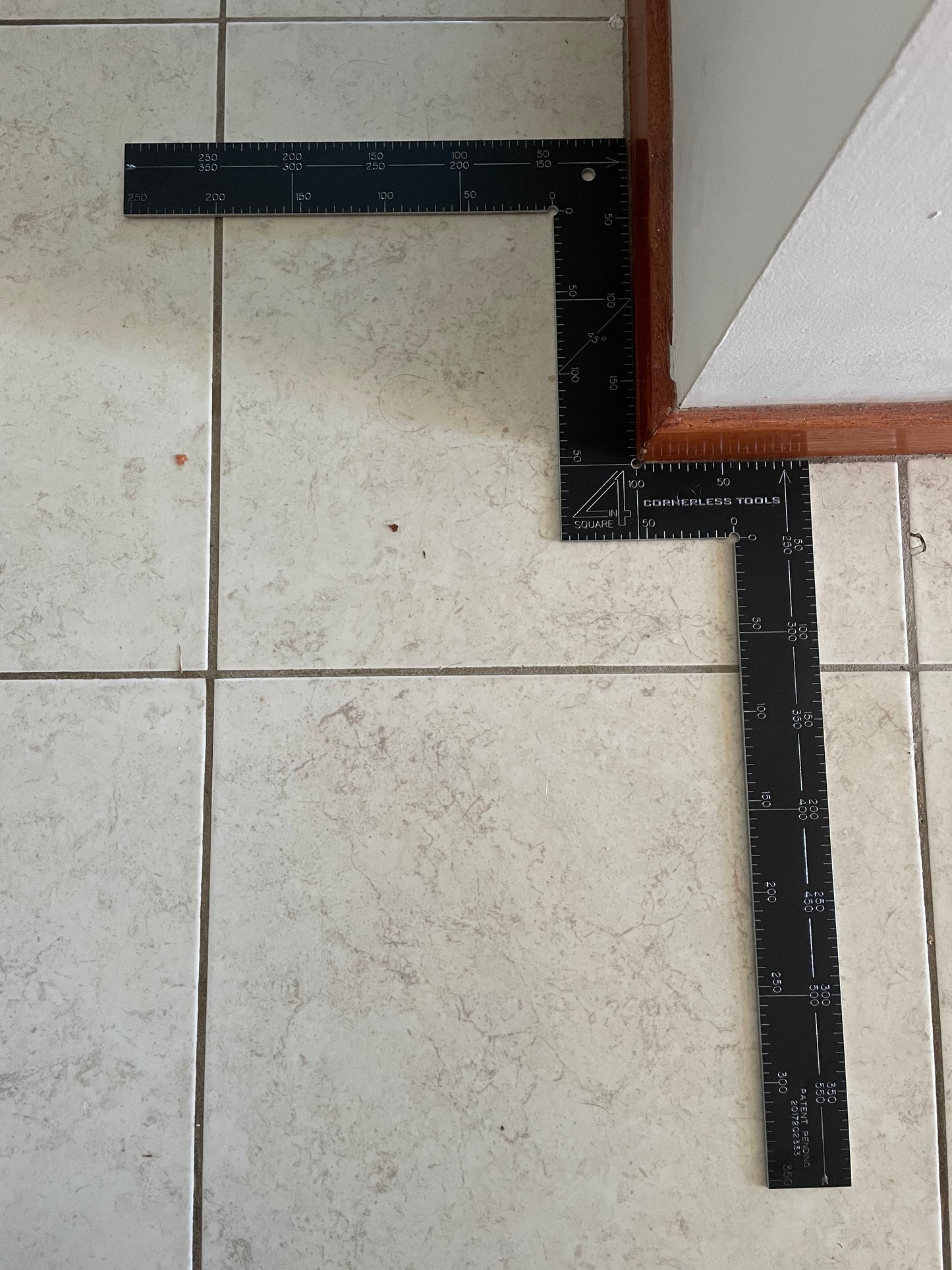 4 in 1 Cornerless Square Tool (600mm x 400mm)