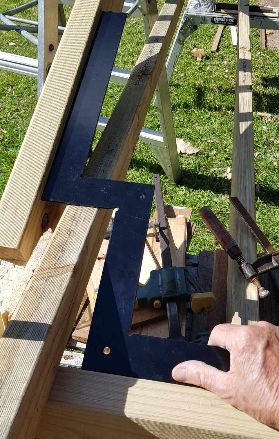 4 in 1 Cornerless Square Tool (600mm x 400mm)